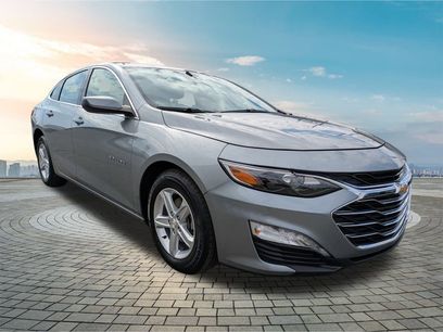 Used 2024 Chevrolet Malibu LT