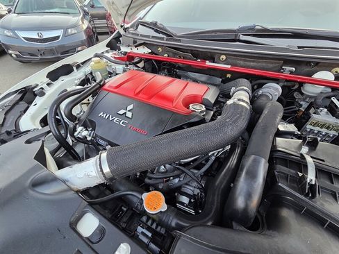 Used 2011 Mitsubishi Lancer Evolution GSR image 36