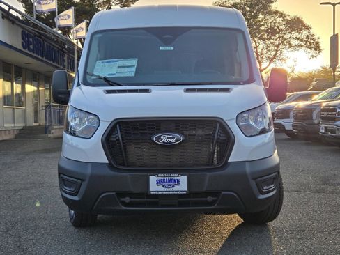 New 2026 Ford Transit 250 148 Medium Roof RWD image 3