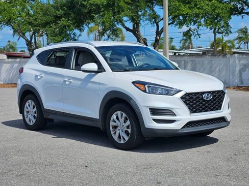 Used 2021 Hyundai Tucson Value w/ Winter Weather Package image 3