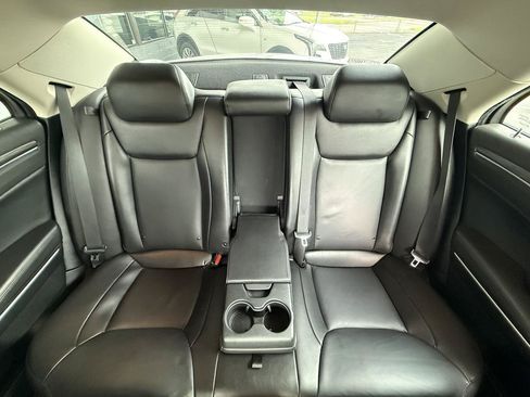 Used 2019 Chrysler 300 Touring L w/ Quick Order Package 2EF RWD image 36