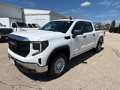 New 2026 GMC Sierra 1500 Pro w/ Pro Value Package