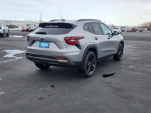 New 2026 Chevrolet Trax ACTIV image 5