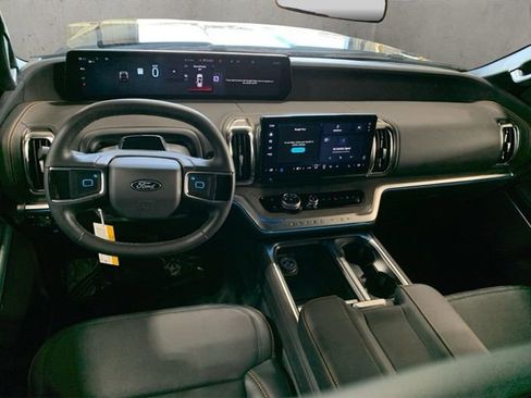 New 2026 Ford Expedition Tremor image 18