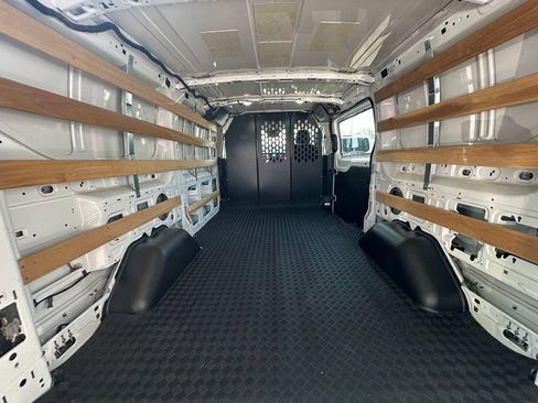 Used 2025 Ford Transit 250 Low Roof w/ Exterior Upgrade Package RWD image 12