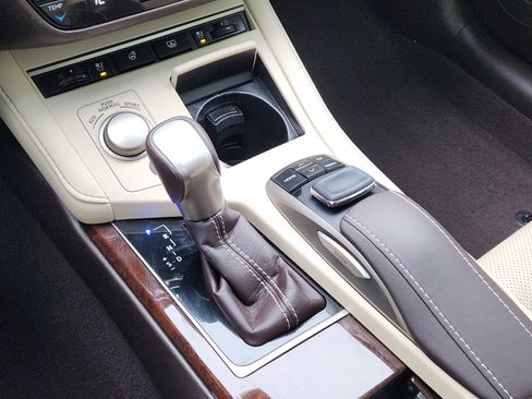 Used 2017 Lexus ES 350 image 24