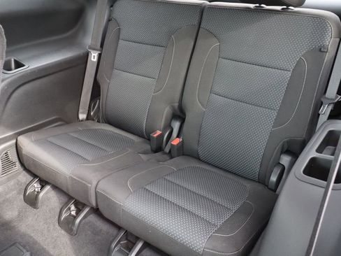 Used 2023 GMC Acadia SLE w/ Driver Convenience Package image 44