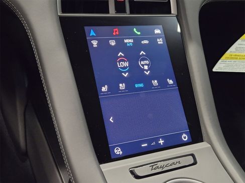 New 2025 Porsche Taycan 4S image 21