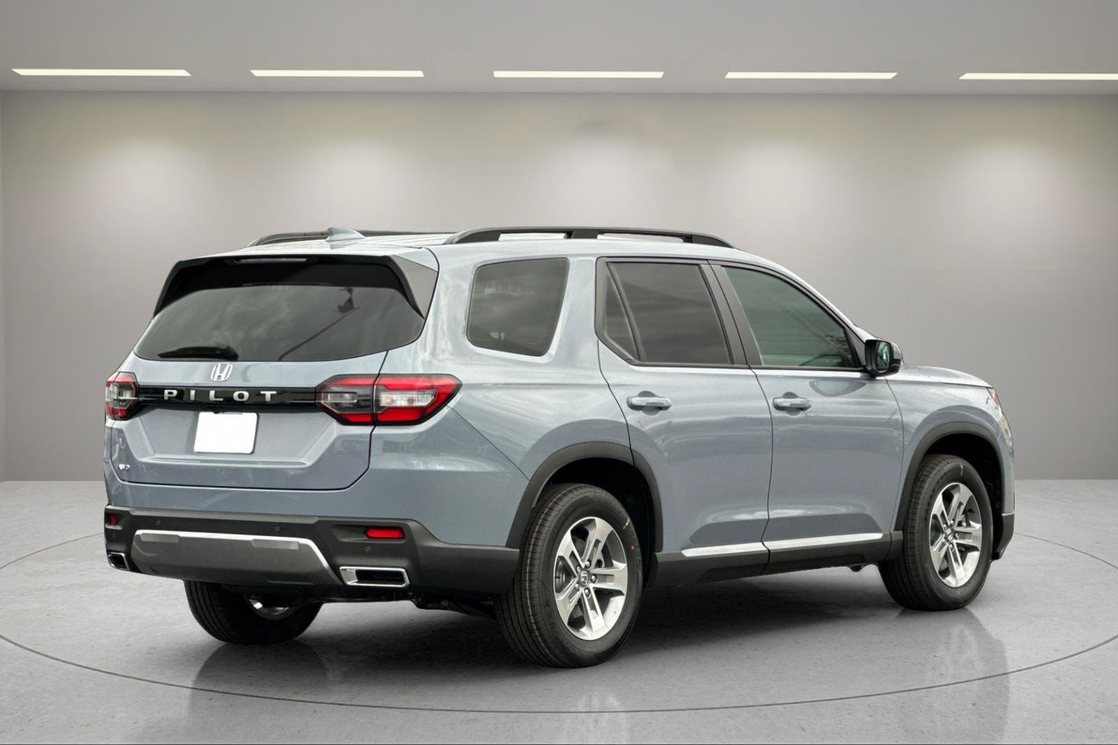 New 2026 Honda Pilot EX-L image 5