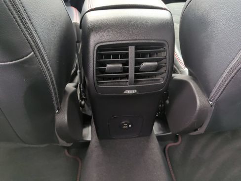Certified 2022 Ford Escape SEL w/ SEL Stealth AWD Package image 18