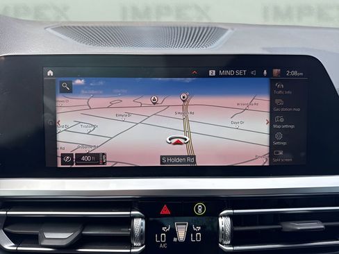 Used 2021 BMW 330i Sedan w/ Premium Package image 21