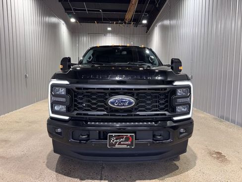 Used 2023 Ford F250 Lariat w/ Lariat Ultimate Package image 8