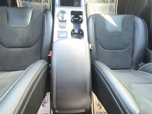 Used 2023 Ford Edge ST AWD/4WD image 21