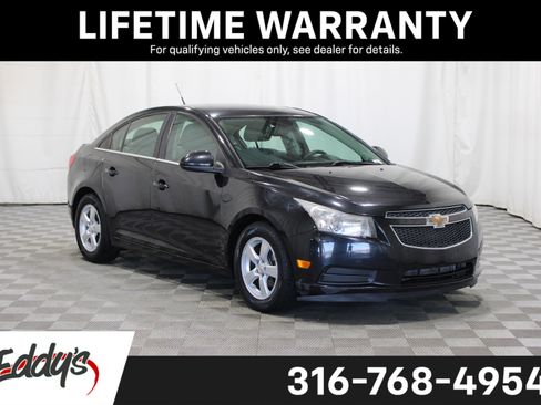 Used 2014 Chevrolet Cruze LT FWD image 1