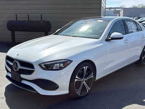 Used 2025 Mercedes-Benz C 300 Sedan image 7