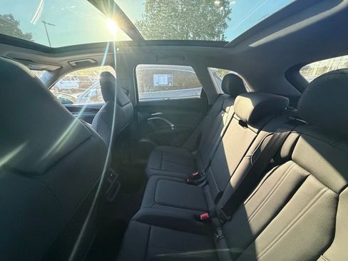 Used 2025 Audi Q5 Prestige image 12