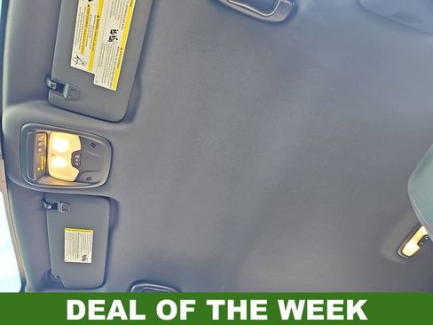 Used 2023 Chevrolet TrailBlazer RS image 29