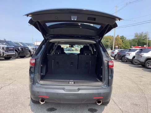 Used 2020 Chevrolet Traverse LT image 34