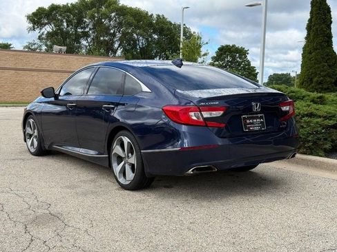 Used 2018 Honda Accord Touring image 5