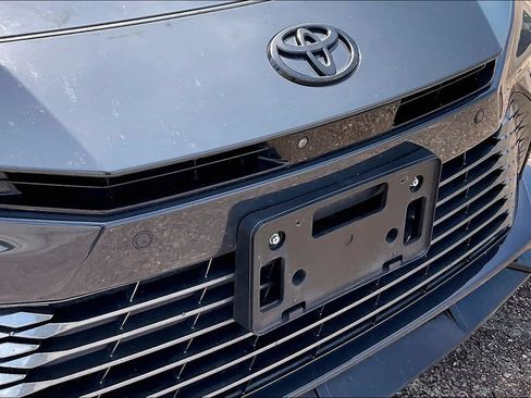 Used 2025 Toyota Camry XLE w/ Premium Plus Package AWD/4WD image 34