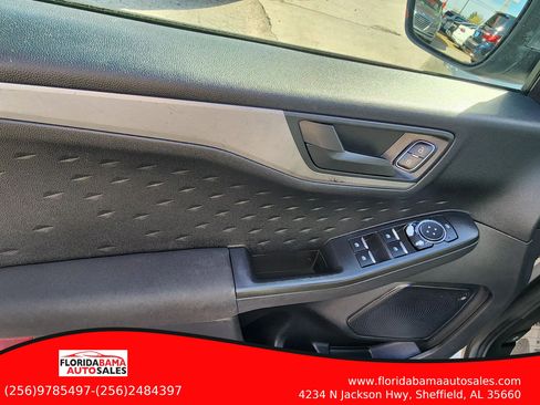 Used 2020 Ford Escape S image 13