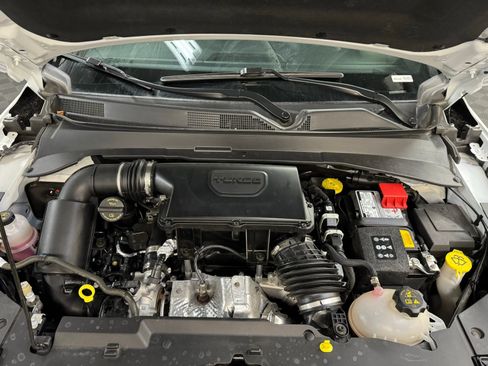 Used 2024 Jeep Compass Trailhawk w/ Trailhawk Convenience Group image 12