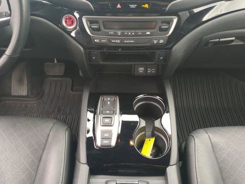 Used 2019 Honda Passport Touring image 19