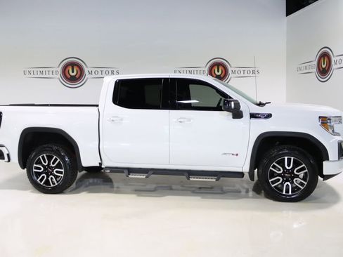 Used 2022 GMC Sierra 1500 AT4 image 5