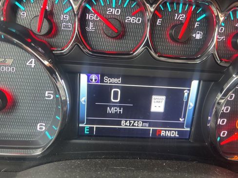 Used 2017 Chevrolet Tahoe LT image 7