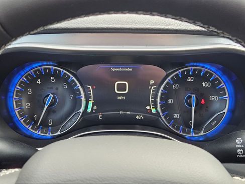 New 2026 Chrysler Pacifica Limited image 22