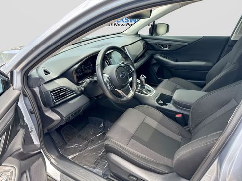 Used 2024 Subaru Outback Premium AWD/4WD image 10