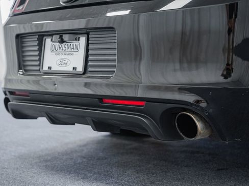Used 2013 Ford Mustang GT RWD image 8