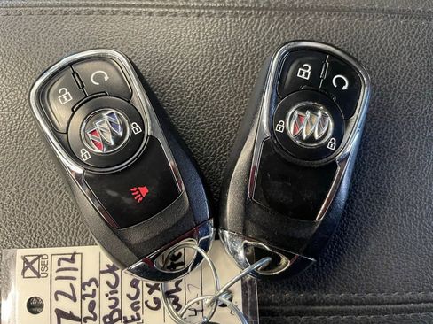 Used 2023 Buick Encore GX Select w/ Safety Package II image 17