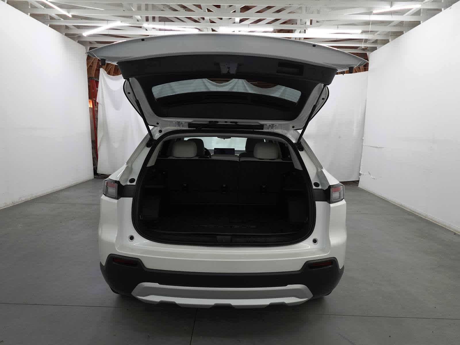 Used 2024 Honda Prologue EX image 29