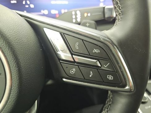 Used 2025 Buick Enclave Preferred AWD/4WD image 27
