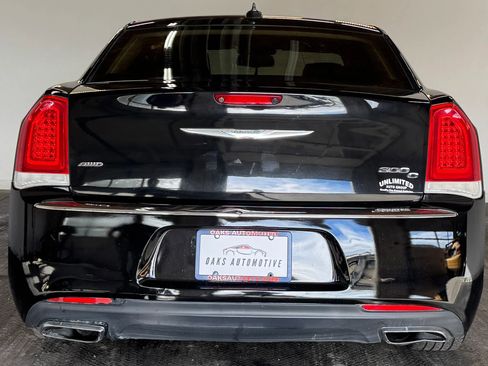 Used 2016 Chrysler 300 C AWD/4WD image 5