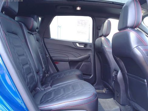Used 2023 Ford Escape ST-Line Elite w/ Premium Technology Package AWD/4WD image 7
