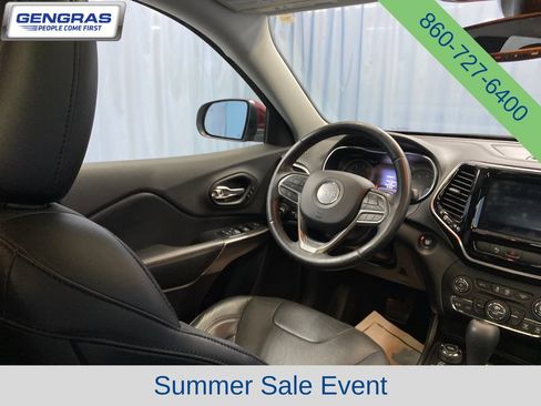 Used 2019 Jeep Cherokee Limited AWD/4WD image 39