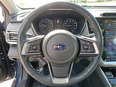 Certified 2022 Subaru Outback Limited image 15