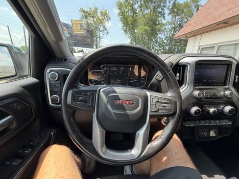 Used 2021 GMC Sierra 1500 SLE AWD/4WD image 12