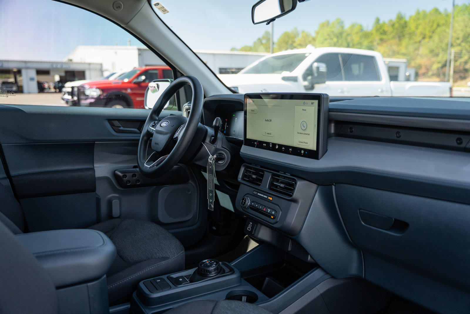 Certified 2025 Ford Maverick XL FWD image 12