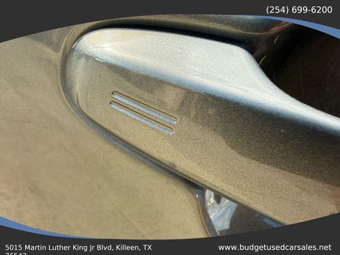 Used 2012 Toyota Camry XLE FWD image 8