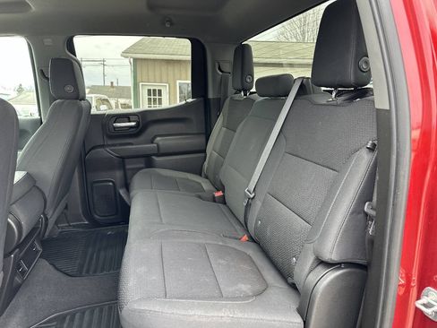 Used 2021 Chevrolet Silverado 1500 Custom Trail Boss w/ Safety Confidence Package AWD/4WD image 6