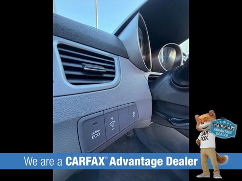 Used 2014 Hyundai Elantra Limited w/ Option Group 03 image 22