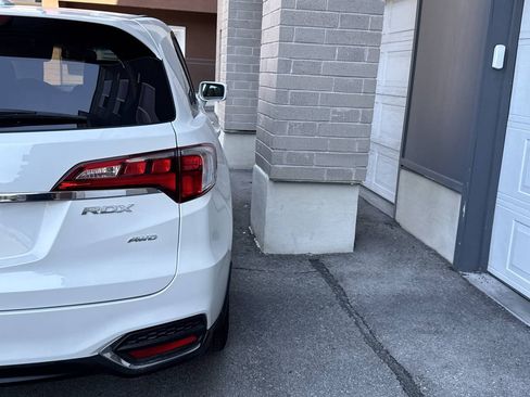 Used 2017 Acura RDX AWD image 4