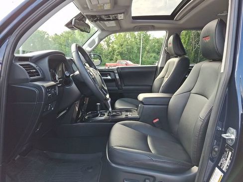 Used 2023 Toyota 4Runner TRD Off-Road Premium w/ Off Road Premium Plus Package AWD/4WD image 14