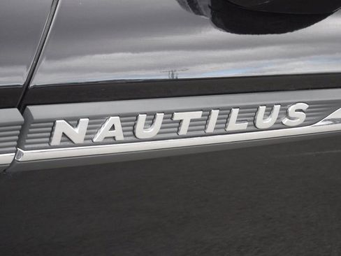 Used 2020 Lincoln Nautilus Reserve w/ Cargo Utility Package image 6