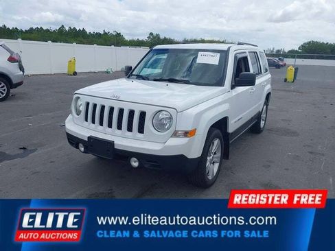 Used 2016 Jeep Patriot Latitude w/ Sun/Sound Group image 4