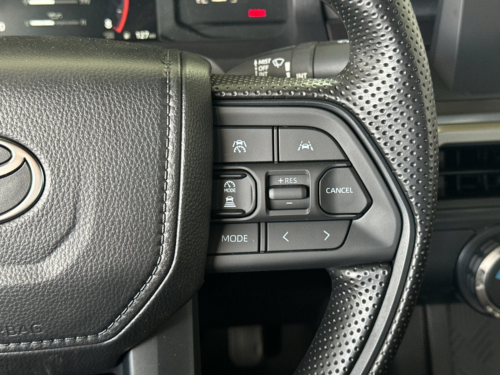 New 2026 Toyota Tacoma SR5 AWD/4WD image 25