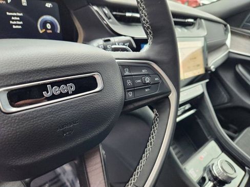 New 2026 Jeep Grand Cherokee Altitude AWD/4WD image 22